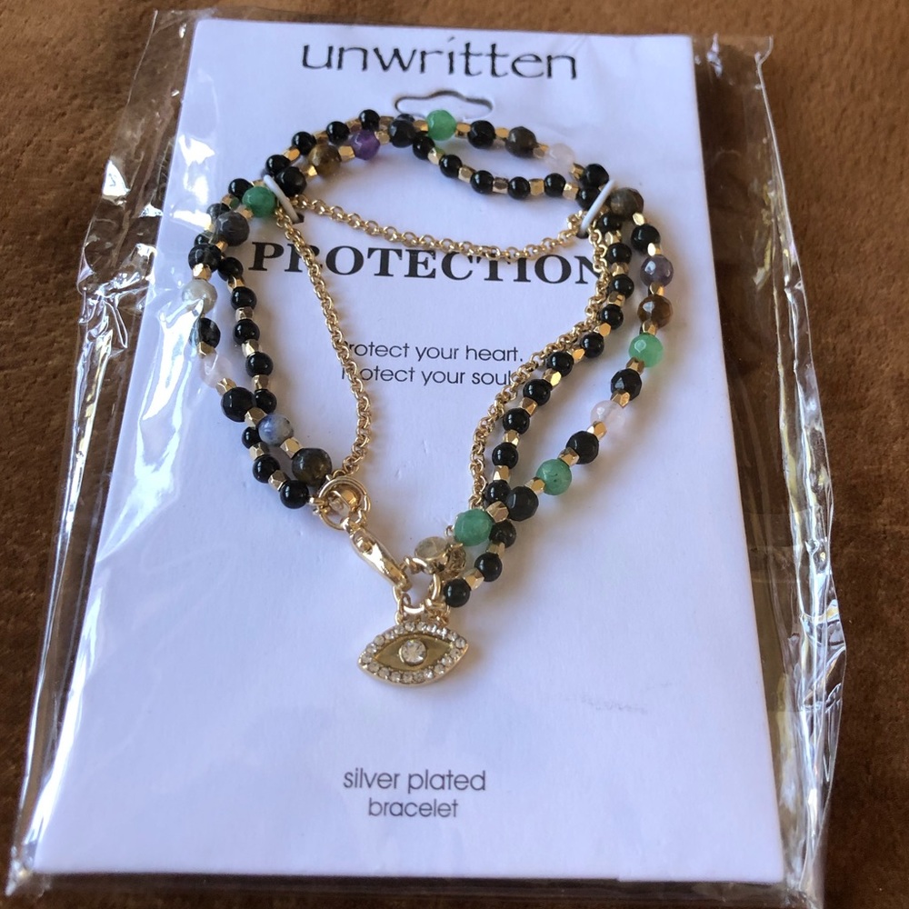 Eye charm beaded bracelet